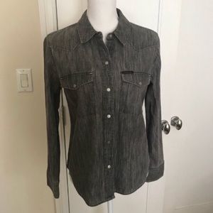 NWT Calvin Klein Jeans Slim Cut Long Sleeve Faded Black Denim Shirt Size Medium